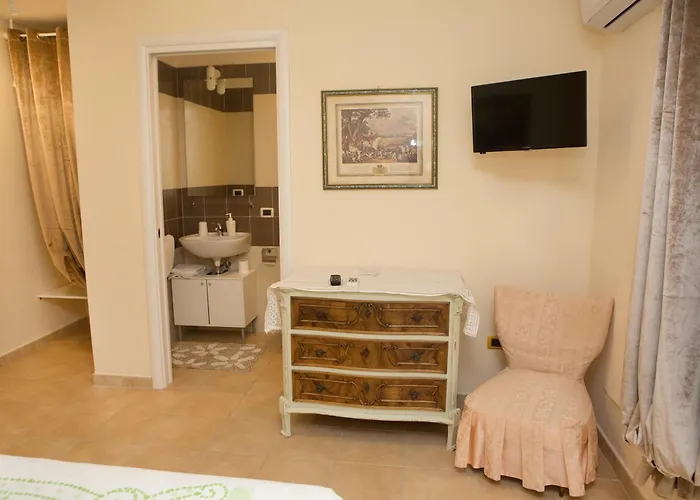 Antica Dimora Canosa Bed & Breakfast 3*