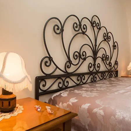 Bed and breakfast Antica Dimora Canosa 3*